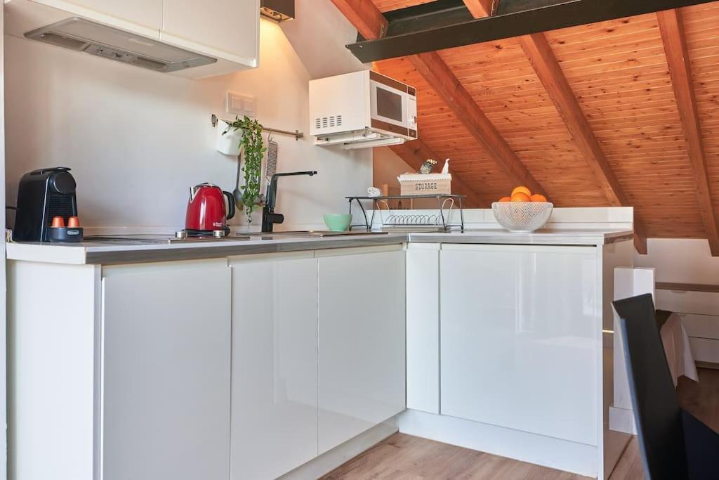 Sunny Cozy Penthouse With A Terrace At Plaza Del Carmen Appartement Valencia Buitenkant foto
